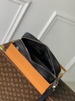 Louis Vuitton Pochette Kasai -25 x 15.5 x 6.5 CM - Image 8