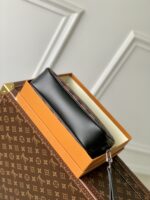 Louis Vuitton Pochette Kasai -25 x 15.5 x 6.5 CM - Image 6