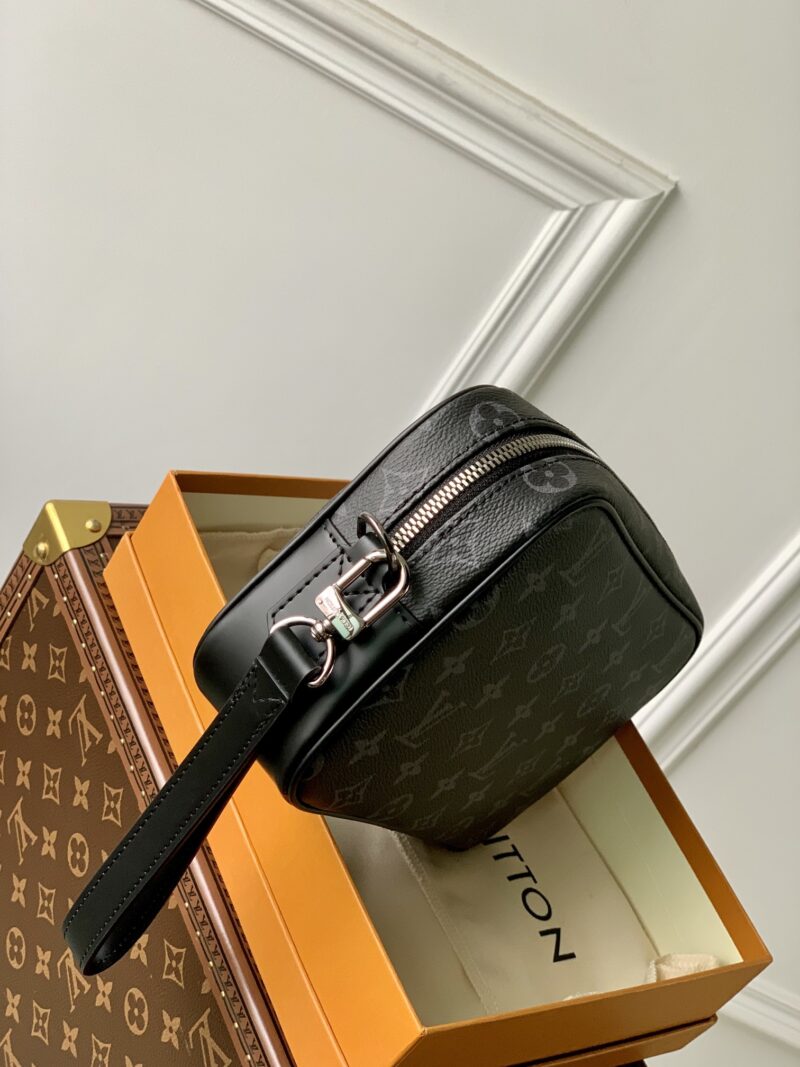 Louis Vuitton Pochette Kasai -25 x 15.5 x 6.5 CM - Image 3