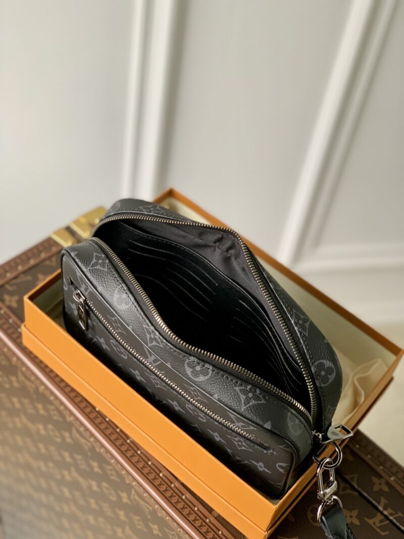 Louis Vuitton Pochette Kasai -25 x 15.5 x 6.5 CM - Image 8