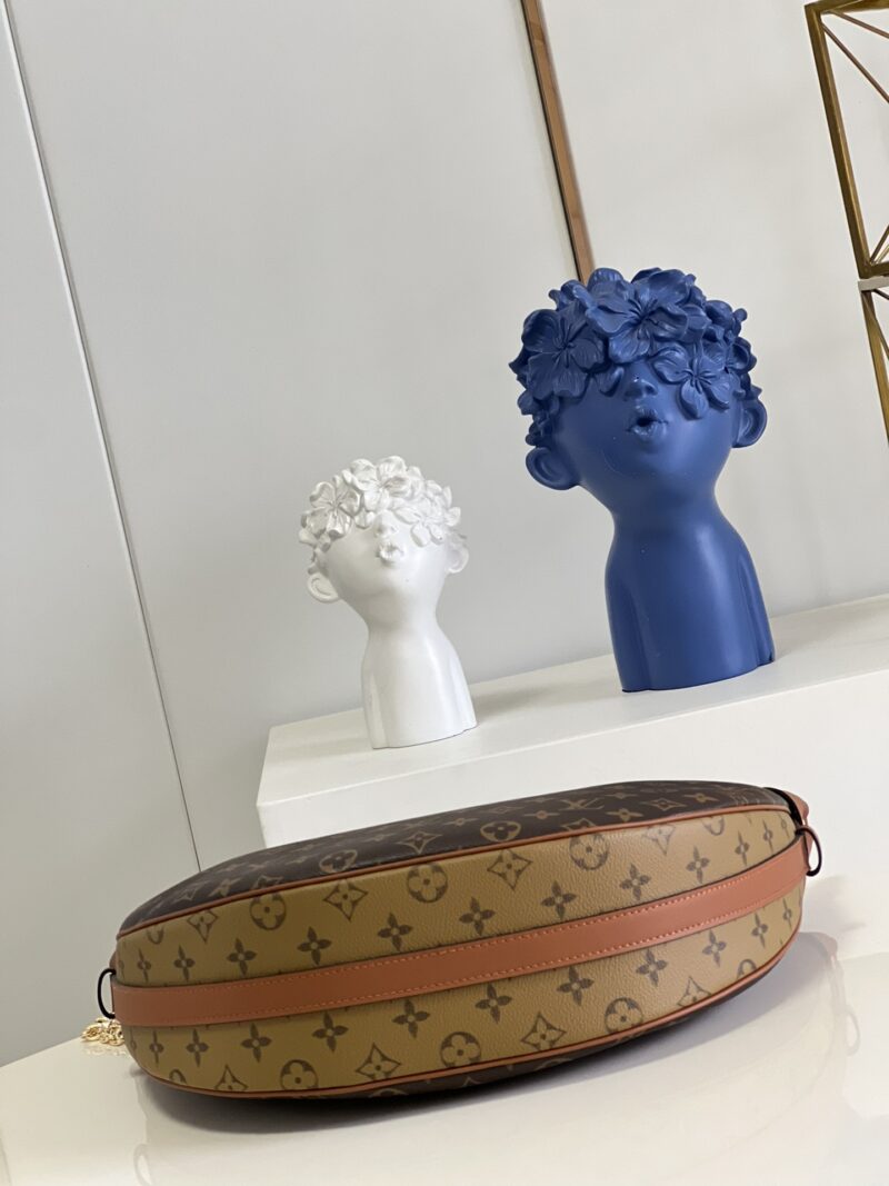 Louis Vuitton Loop Handbags-M46311-38×30×10CM - Image 3