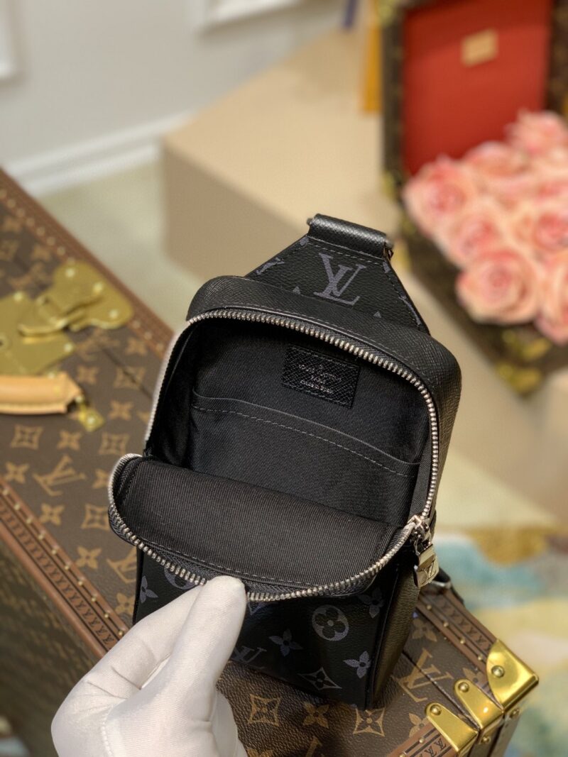 Louis Vuitton Outdoor Slingbag-13*21*5CM - Image 8