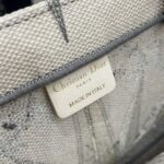 Diro Book Tote Bags-42*32*5CM - Image 9