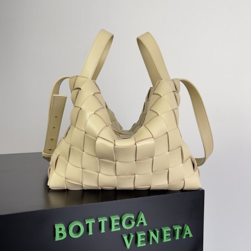 Bottega Veneta Bowling Bags-28*21*1CM - Image 3