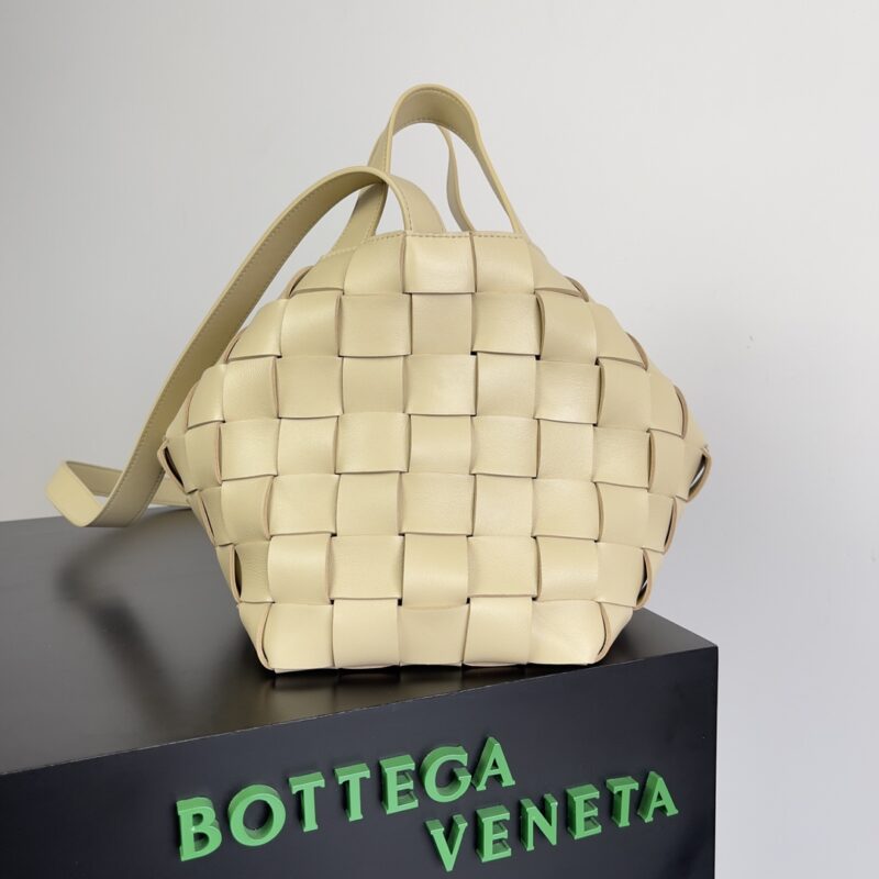 Bottega Veneta Bowling Bags-28*21*1CM - Image 2