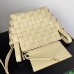 Bottega Veneta Bowling Bags-28*21*1CM - Image 4