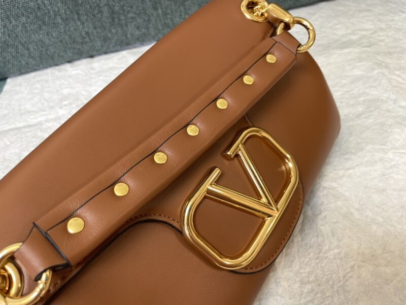 Valentino GaravaniStudSian-28*17*8CM - Image 8