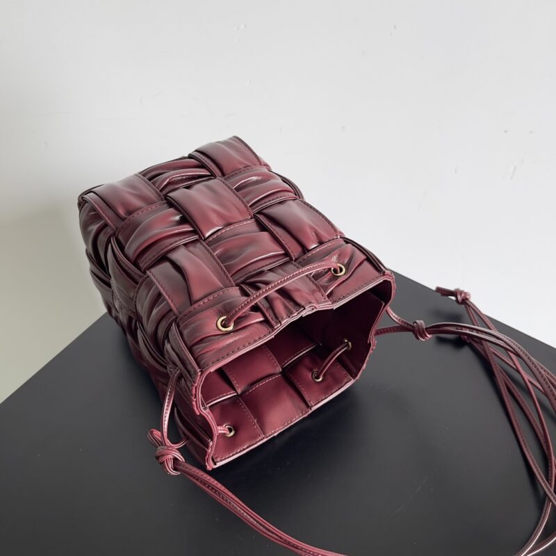 Bottega Veneta Mini Bucket-18*14*14CM - Image 6