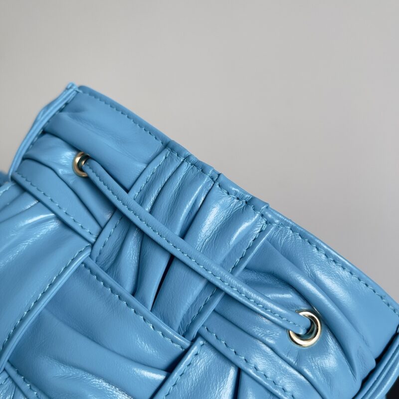 Bottega Veneta Mini Bucket-18*14*14CM - Image 3