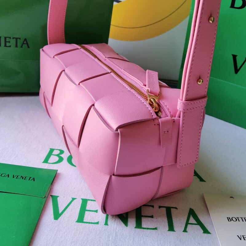 Bottega Veneta Cassette Bag-23.5x10x20CM - Image 5
