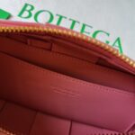 Bottega Veneta Cassette Bag-23.5x10x20CM - Image 8
