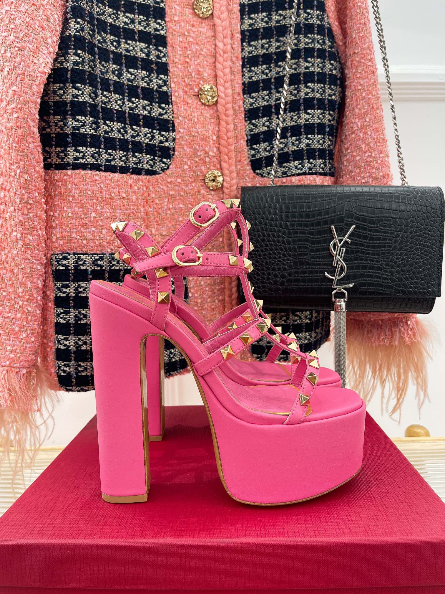 wsxc1676658935774_0.jpg Valentino Heels-15CM - Image 1