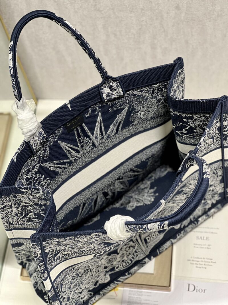 Diro Book Tote Bags-42*32*5CM - Image 7