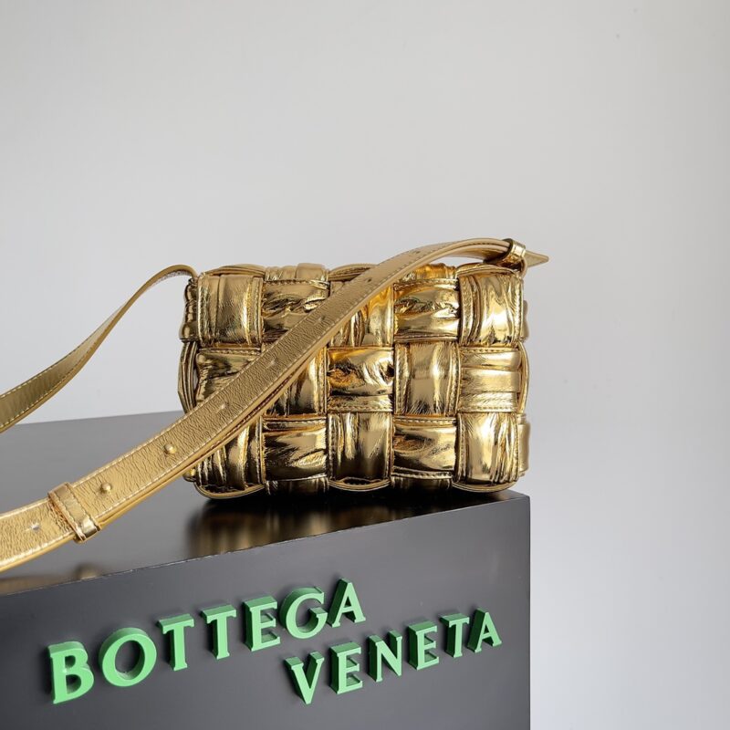Bottega Veneta Cassette Bag-19*4*12CM - Image 2
