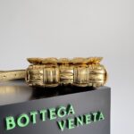 Bottega Veneta Cassette Bag-19*4*12CM - Image 3
