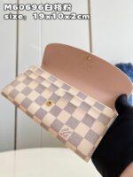 Louis Vuitton Emilie Wallet M60696-19x10x2CM - Image 5