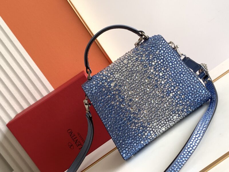 Valentino Garavani VSLING Bags-19*13*9 CM - Image 5