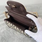 Valentino Garavani Mini Loc-20x 11x5CM - Image 9