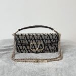 Valentino Garavani Loc-27*13*6CM