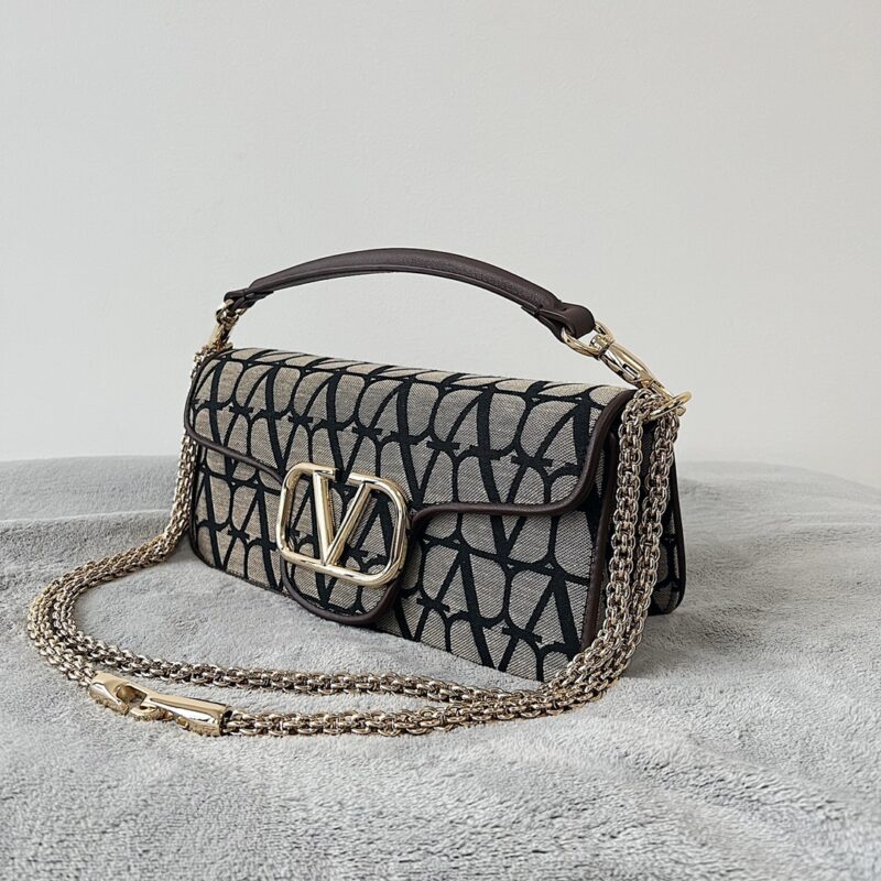 Valentino Garavani Loc-27*13*6CM - Image 3