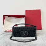 Valentino Garavani Loc-27*13*6CM