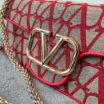 Valentino Garavani Loc-27*13*6CM - Image 7