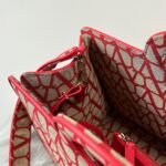 Valentino Garavani La Troisième Toile Iconographe -40*25*17CM - Image 9