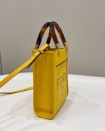 Fendi Mini Tote Bag-13*18*6.5CM - Image 5