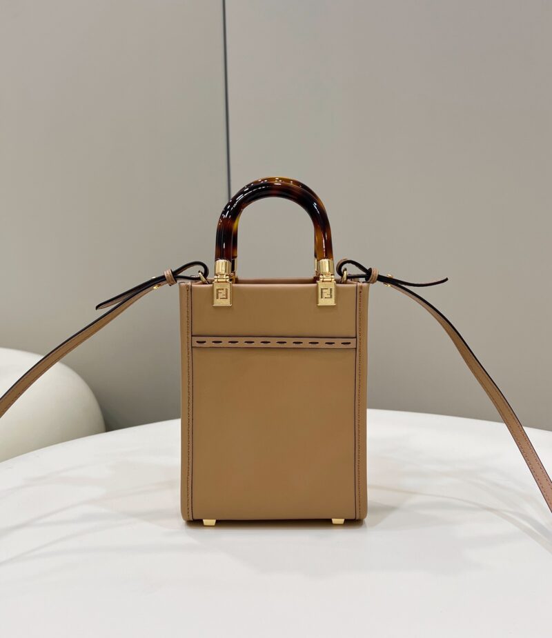 Fendi Mini Tote Bag-13*18*6.5CM - Image 7