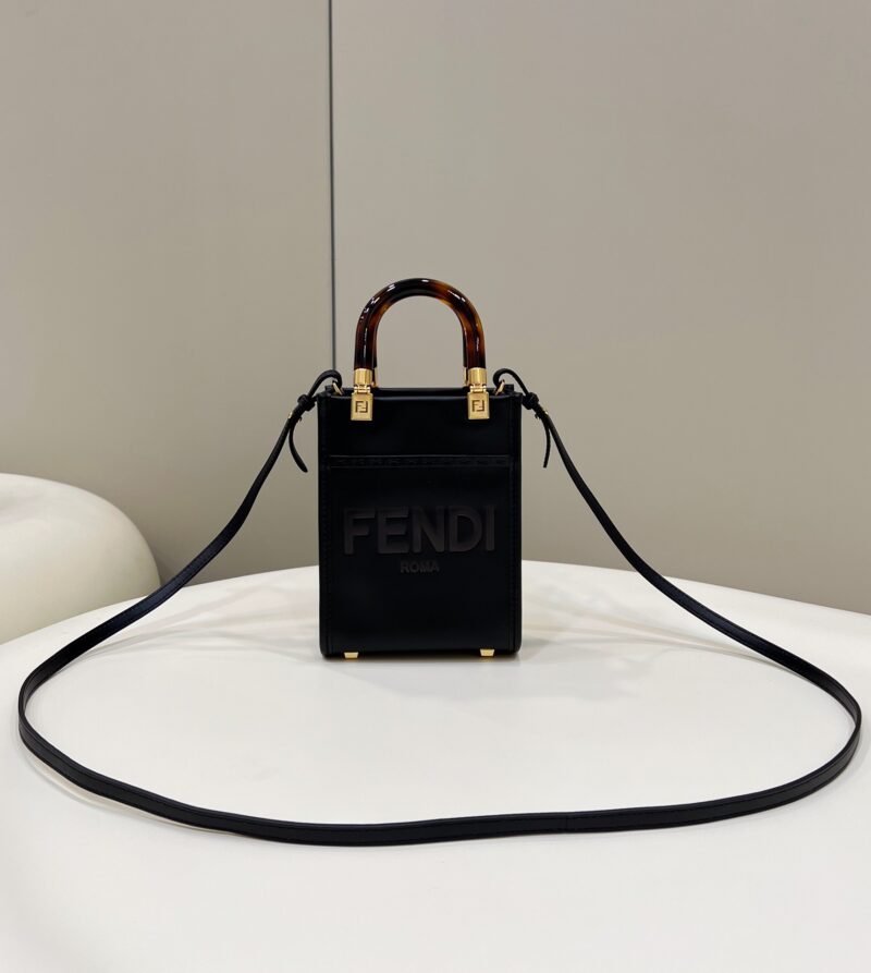 Fendi Mini Tote Bag-13*18*6.5CM - Image 3