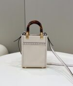 Fendi Mini Tote Bag-13*18*6.5CM - Image 7
