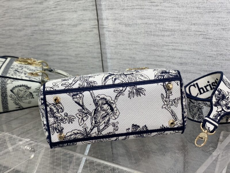 Lady Diro Handle Bag-24CM - Image 7