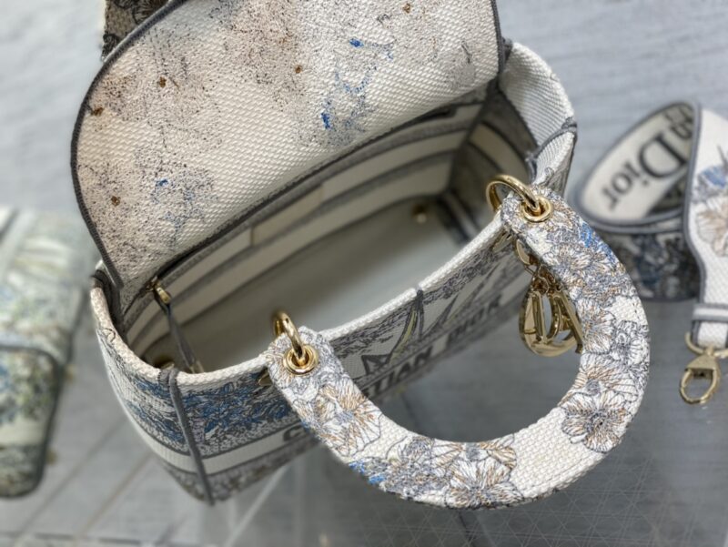 Lady Diro Handle Bag-24CM - Image 8