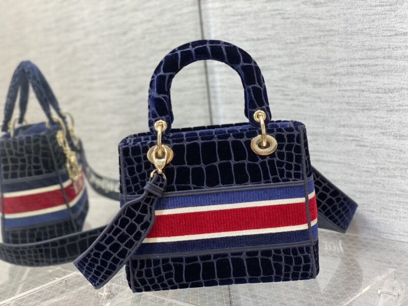 Lady Diro Handle Bag-24CM - Image 4