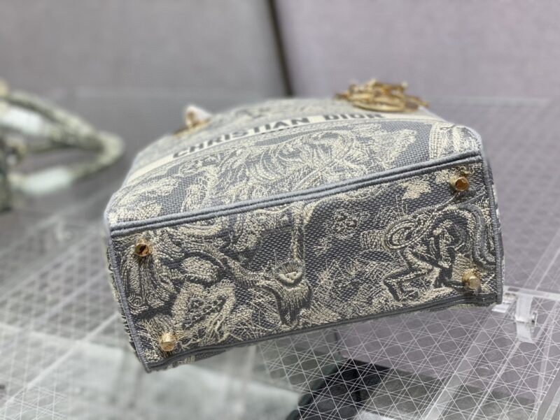 Lady Diro Handle Bag-24CM - Image 7