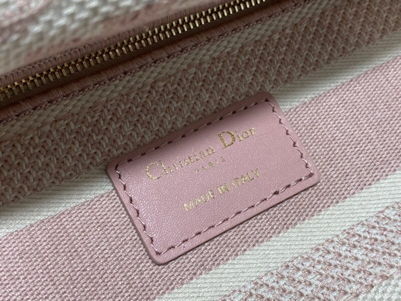 Lady Diro Handle Bag-24CM - Image 9