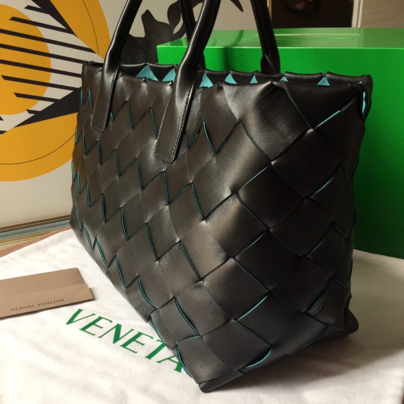 Bottega VenetaTote-41*26CM - Image 2