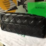 Bottega VenetaTote-41*26CM - Image 4