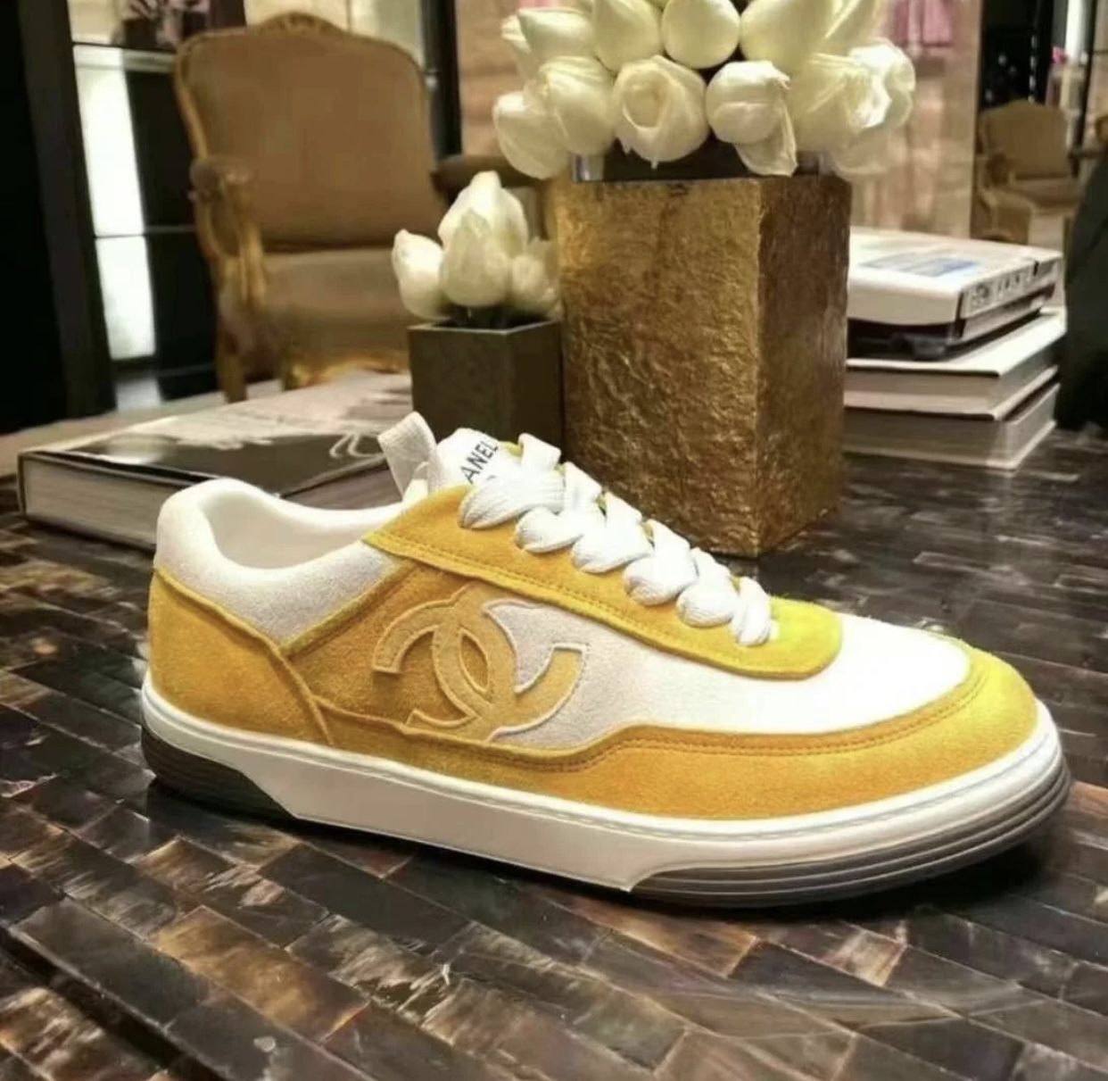 wsxc1677678732330_3.jpg Ch@nel 2023SS Sneakers - Image 1