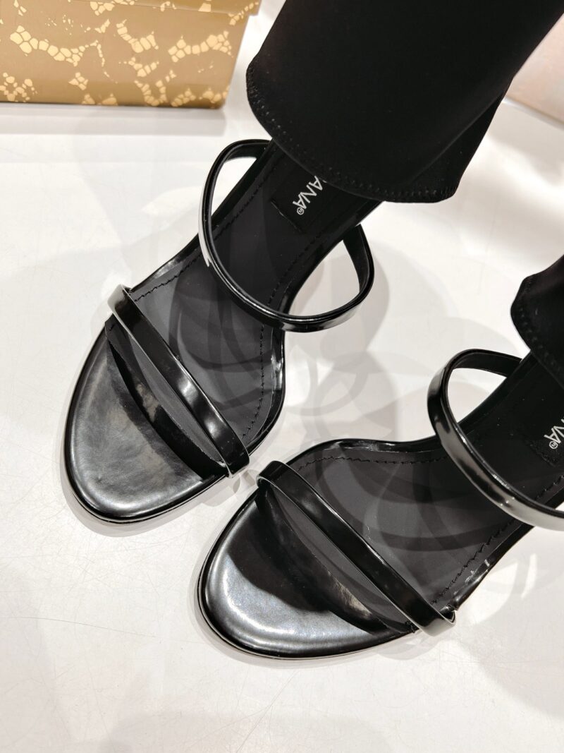 Dolce Gabbana Heels - Image 6