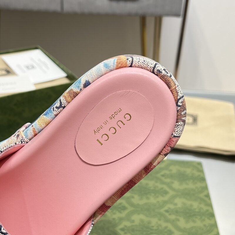 Gucci Slides(SIZE35-43) - Image 8
