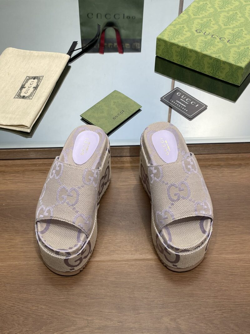 Gucci Slides(SIZE35-43) - Image 4