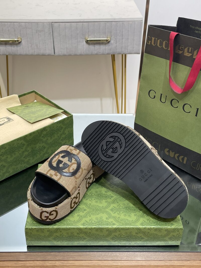 Gucci Slides(SIZE35-43) - Image 4