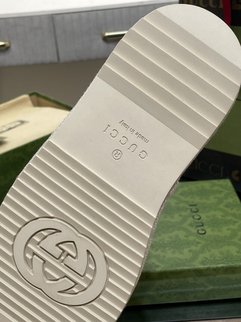 Gucci Slides(SIZE35-43) - Image 9