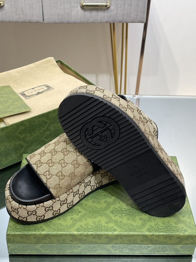 Gucci Slides(SIZE35-43) - Image 4