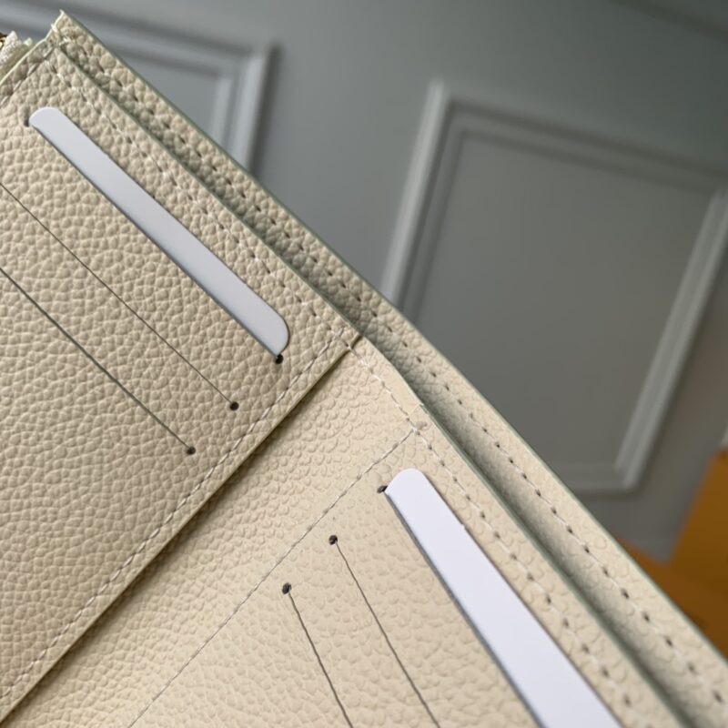 Louis Vuitton Wallet M82062-12 x 9.5 x 1.5CM - Image 6