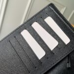 Louis Vuitton Wallet M81980-19 x 10.5 x 2 CM - Image 7