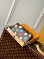 Louis Vuitton Wallet M81980-19 x 10.5 x 2 CM - Image 3