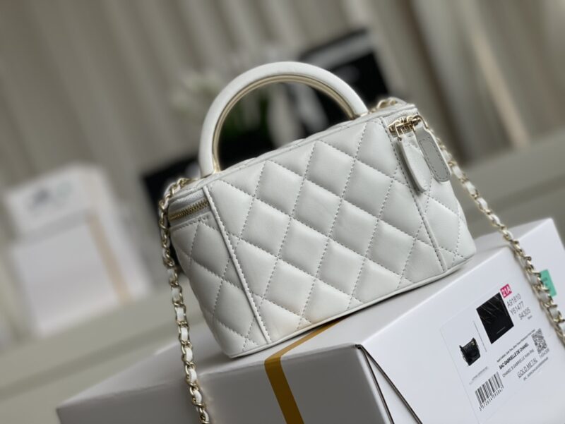 Ch@nel Cosmetic Bag-Lambskin-18CM - Image 2