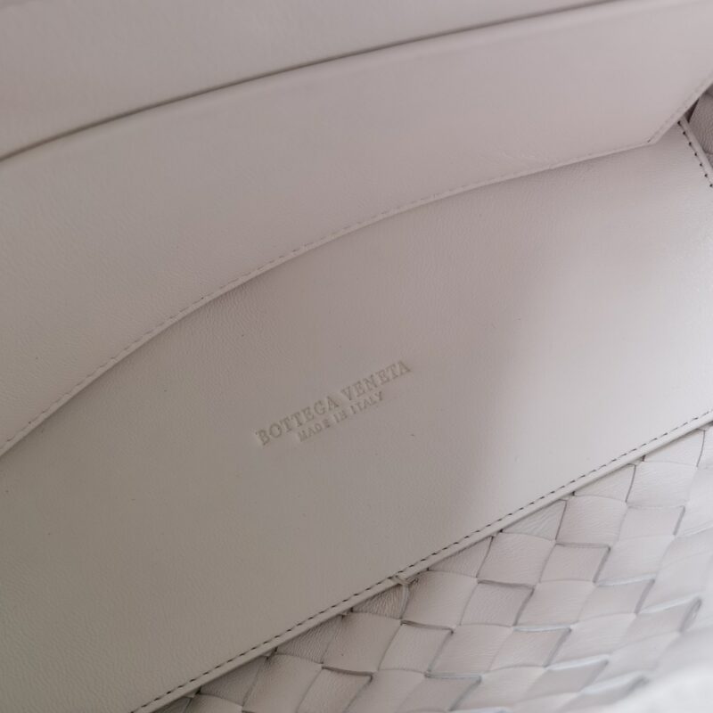 Bottega VenetaTote-22*25*10.5CM - Image 8